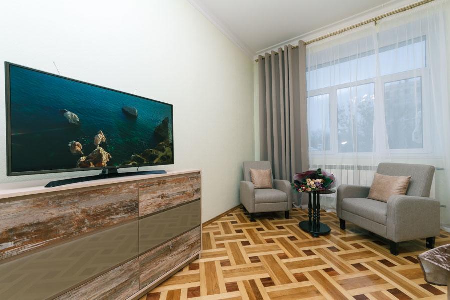 2 Bedroms Right Near Khreashatik Kyiv Exterior photo